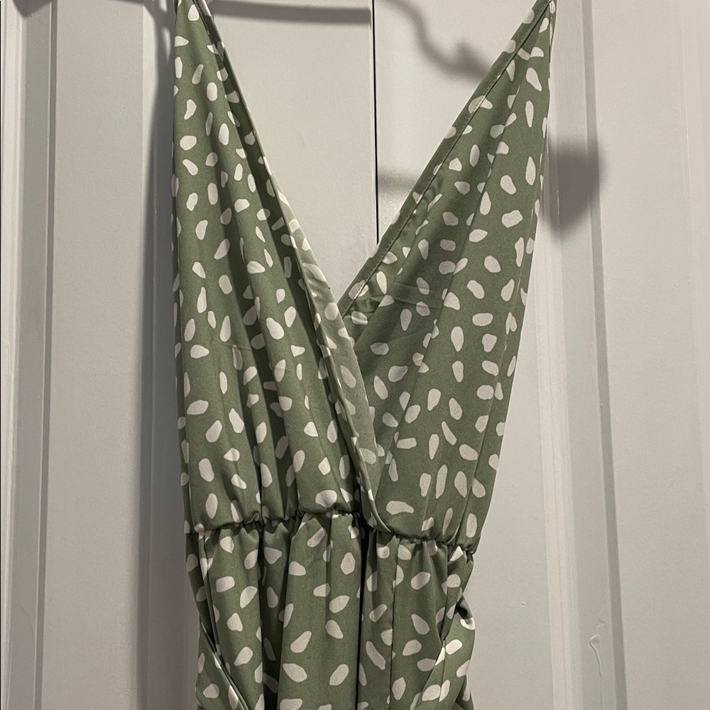 Long beachy dress.